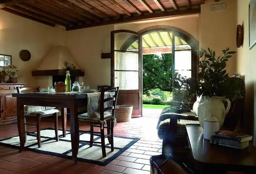 庭の見える１ベッドルームアパートメント, Agriturismo La Burraia Vicino A San Gimignano