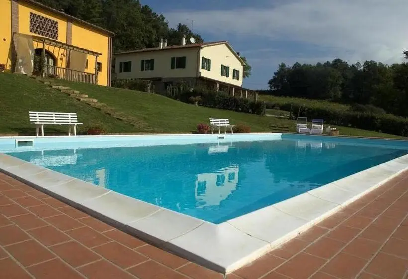 １ベッドルームドゥプレックスアパートメント, Agriturismo La Burraia Vicino A San Gimignano