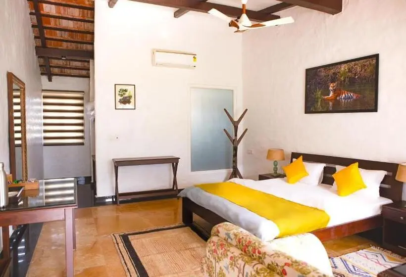 Superior-huone, Camp Tigerlily   Dudhwa