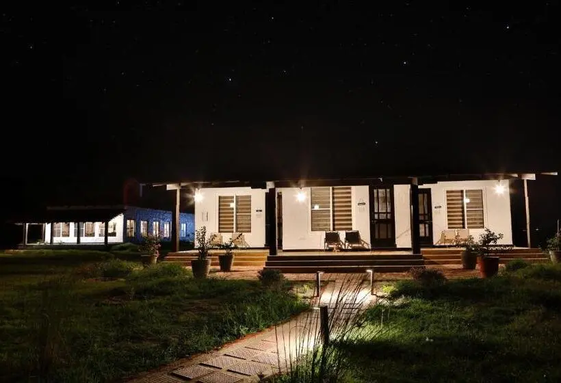 Superior-huone, Camp Tigerlily   Dudhwa
