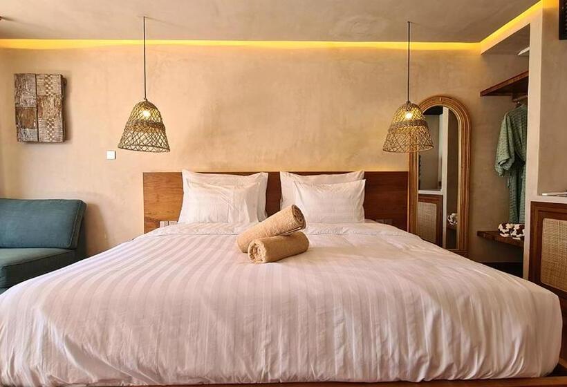 海の見える１ベッドルームアパートメント, Shore Thing Gili Air Beachfront Apartment