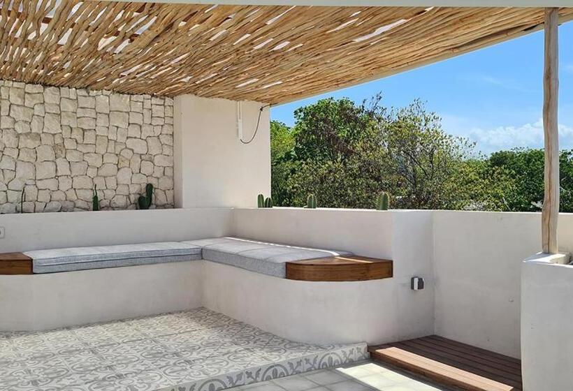 海の見える１ベッドルームアパートメント, Shore Thing Gili Air Beachfront Apartment