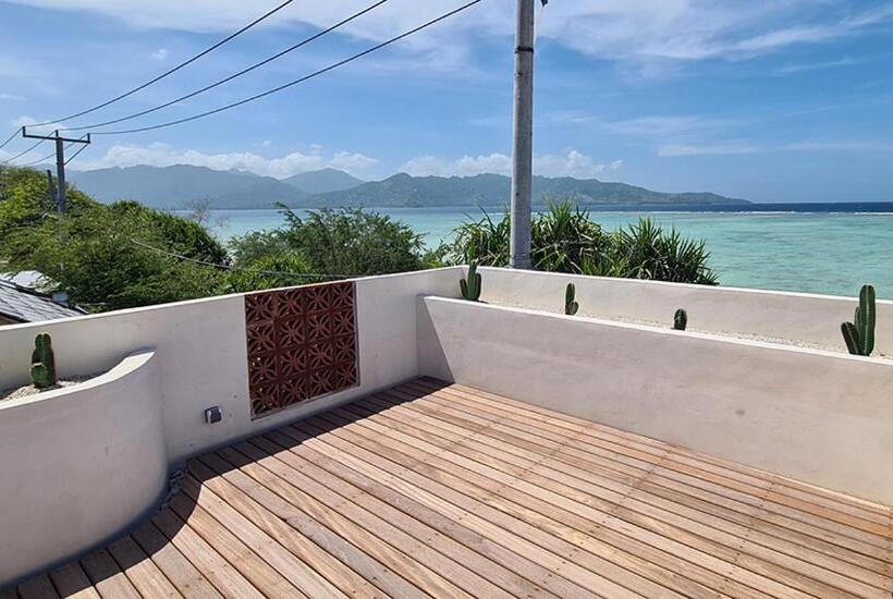 Апартаменты 1 Спальня Вид на Море, Shore Thing Gili Air Beachfront Apartment