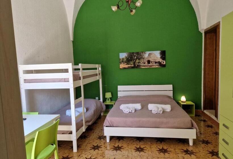 חדר סטנדרט לארבעה, B&b Zì Micheli Salento