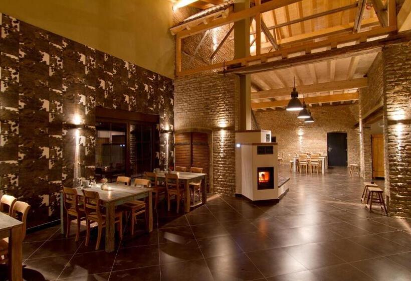 غرفة قياسية, Hinterconti