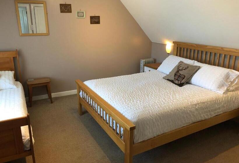 غرفة عائلية, The Old Post Office House Bnb