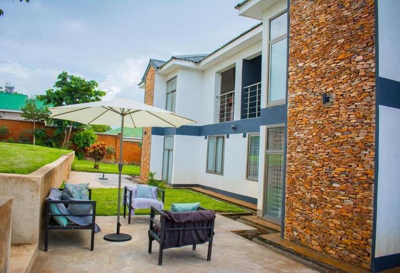 اتاق استاندارد با تخت بزرگ, Divine Heights Bed And Breakfast Lilongwe Area 43