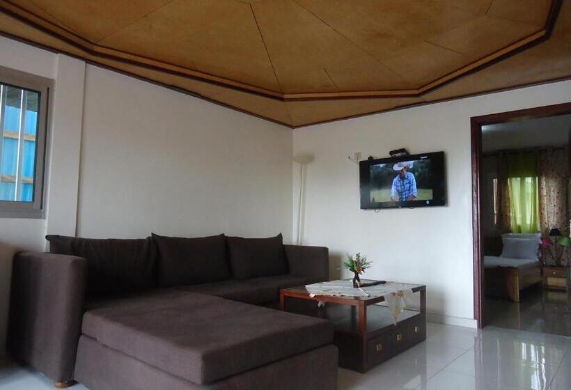 آپارتمان 3 خوابه, Executive Suites & Apartments Vip Services