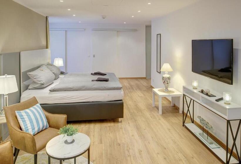 스탠다드 룸, Am Brinkerplatz