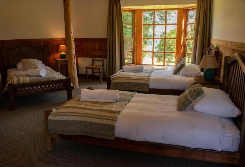 غرفة قياسية ثلاثية, Andes Lodge, Puelo Patagonia