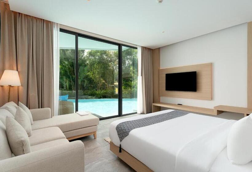Номер Стандарт Вид на Бассейн, Timberton Resort Khaoyai