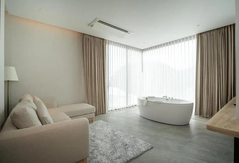 デラックススイート, Timberton Resort Khaoyai