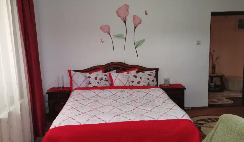 غرفة قياسية, Flori De Bucovina