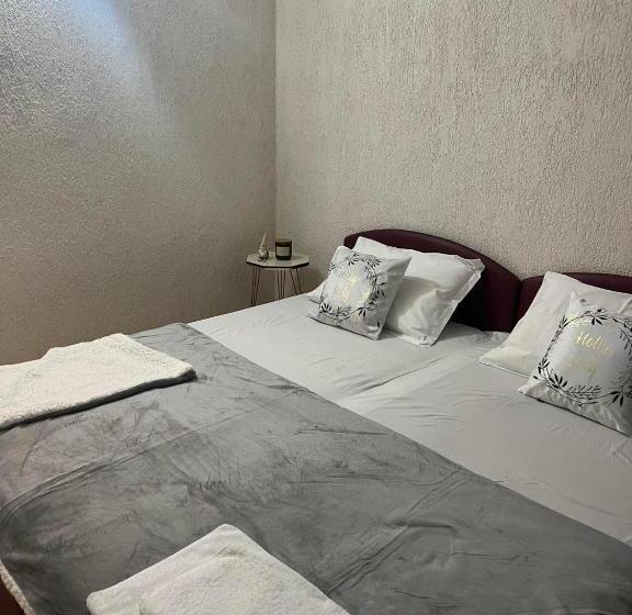 اتاق استاندارد, Ski Center House Mavrovo