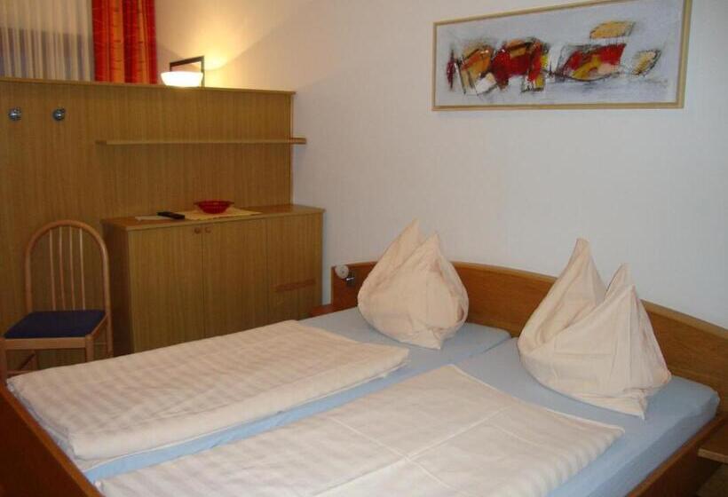 Номер Стандарт, Pension Persch