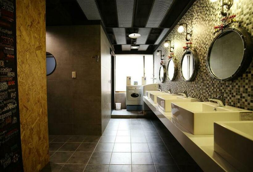 تختخواب در اتاق مشترک, Nys Loft