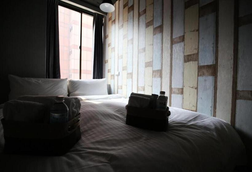 اتاق استاندارد با سرویس بهداشتی مشترک, Nys Loft