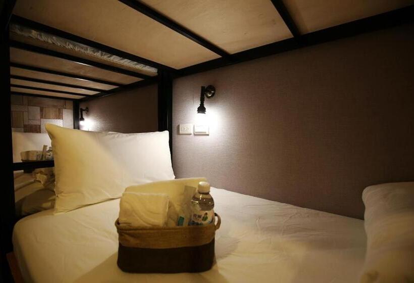 تختخواب در اتاق مشترک, Nys Loft