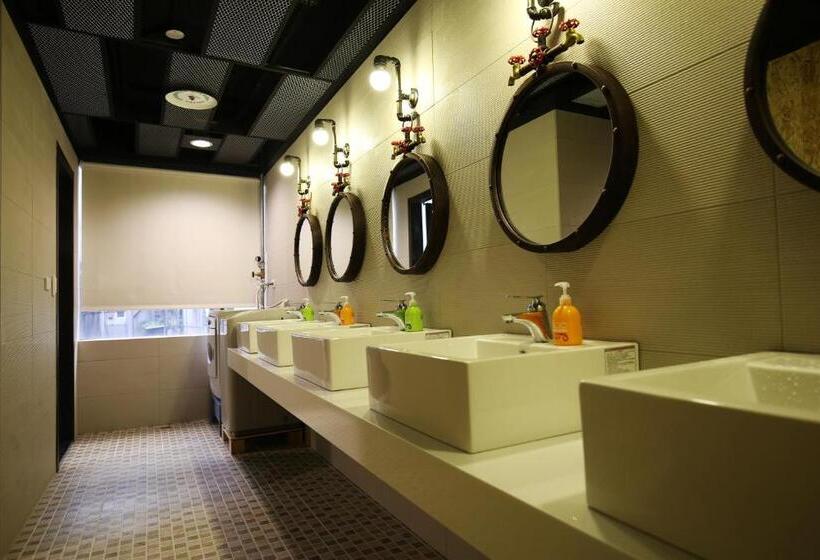 تختخواب در اتاق مشترک, Nys Loft