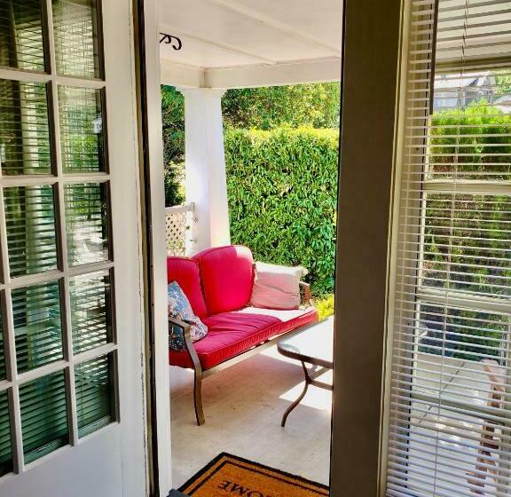 غرفة قياسية مزوَّدة بشُرفة, Bayberry Inn B&b And Oregon Wellness Retreat