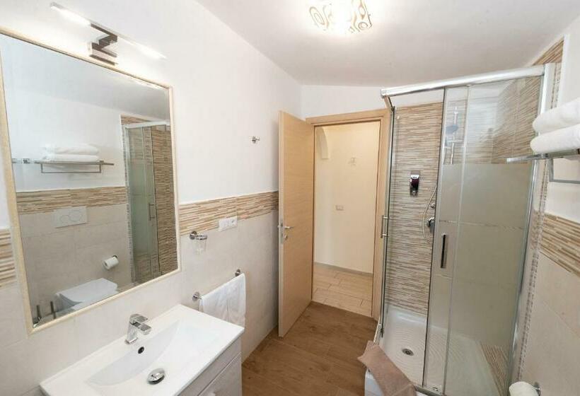 Camera Deluxe, Le Ghiande Guest House