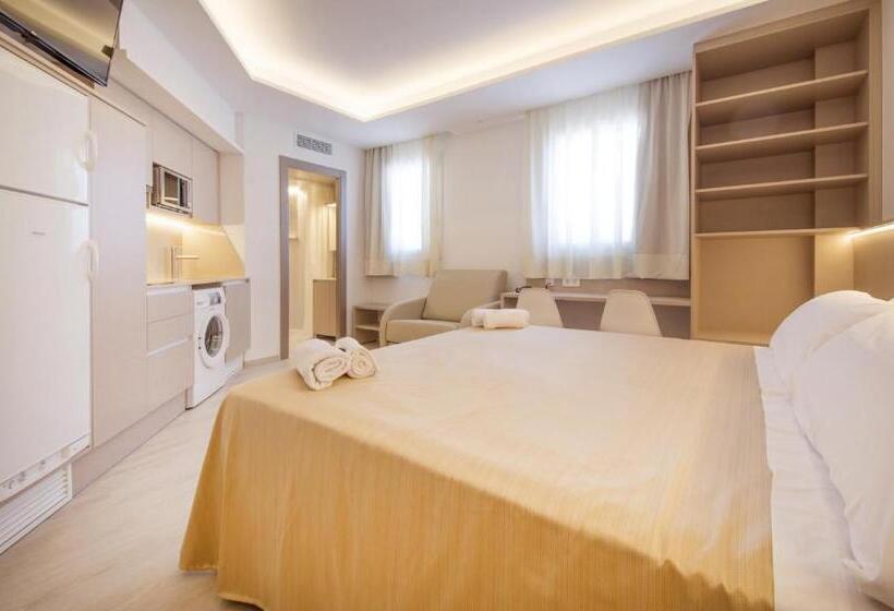 スーペリアールーム, Sono House