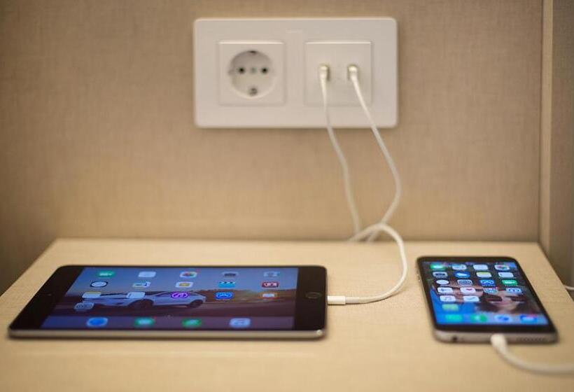 スーペリアールーム, Sono House