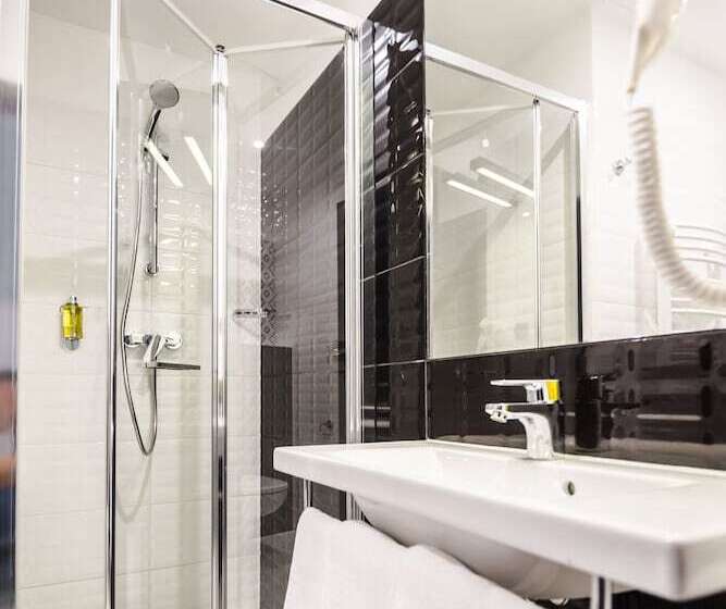 스탠다드 트리플 룸, Air