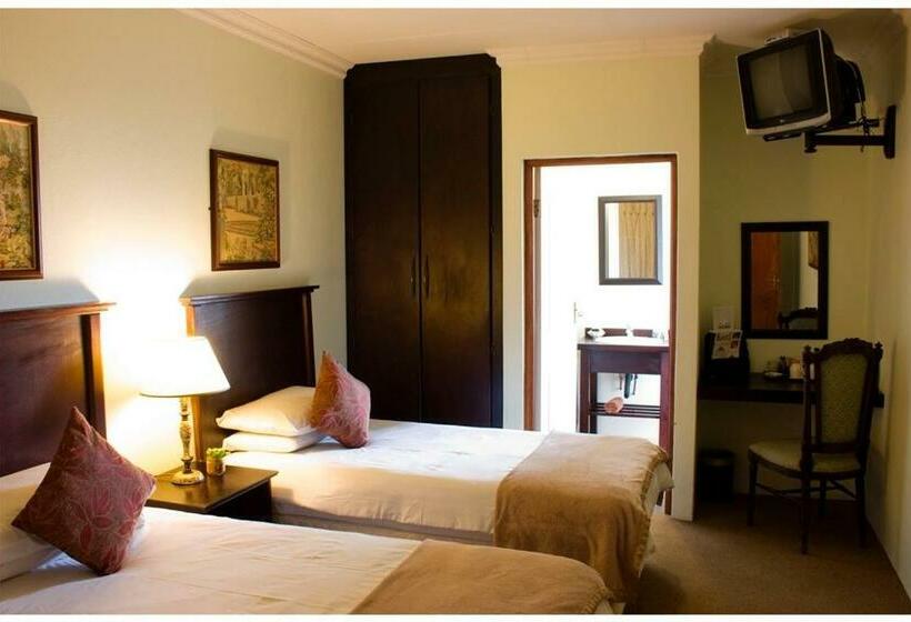 컴포트 룸, Alveston Manor