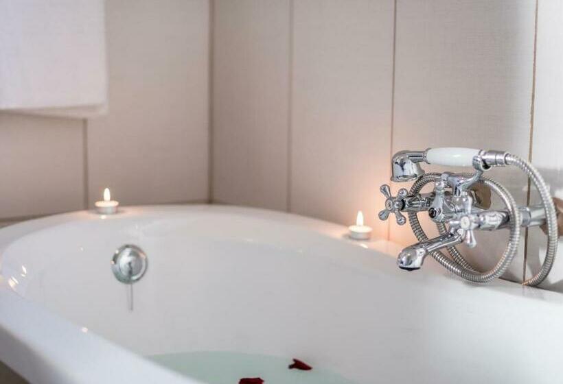 Номер Deluxe, Alveston Manor