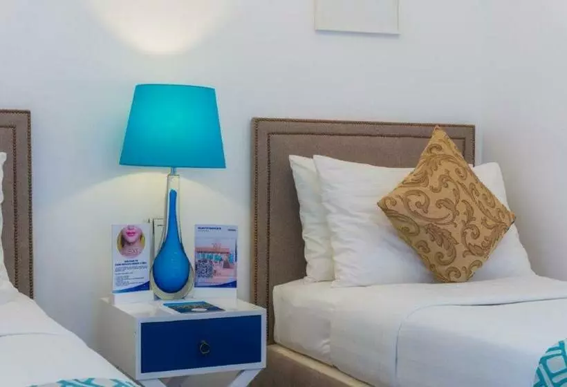 اتاق لوکس, Camp Netanya Resort And Spa