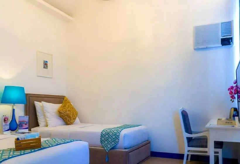 اتاق لوکس, Camp Netanya Resort And Spa