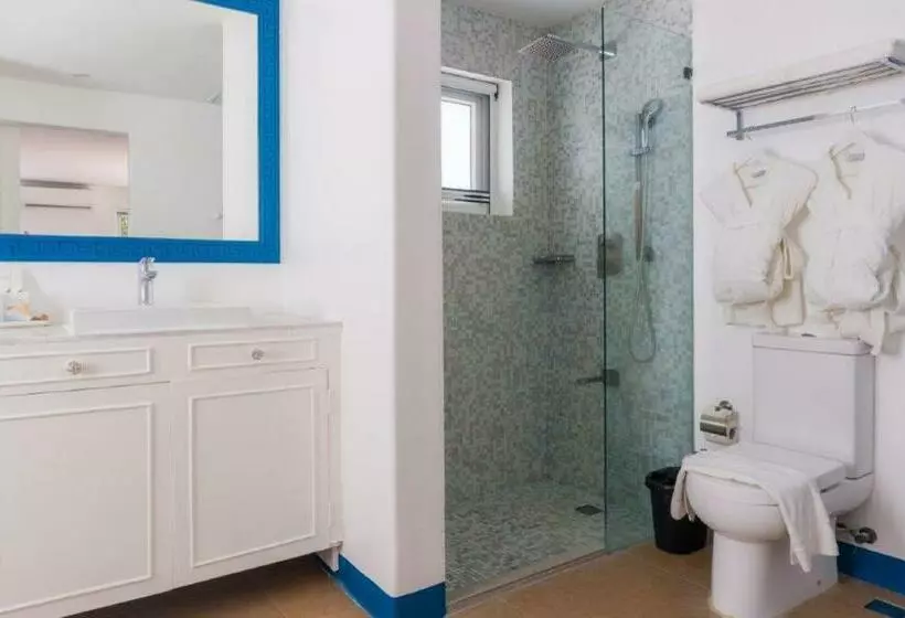سوئیت پریمیوم, Camp Netanya Resort And Spa