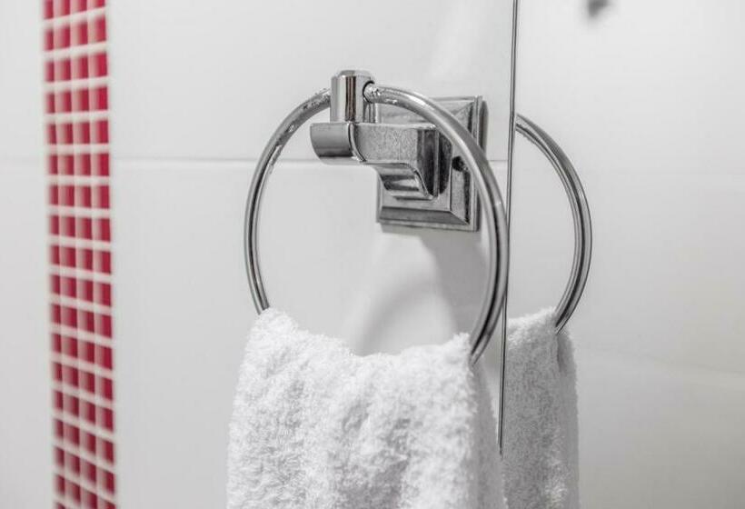 标准三人间, Casa Quinta Embajada