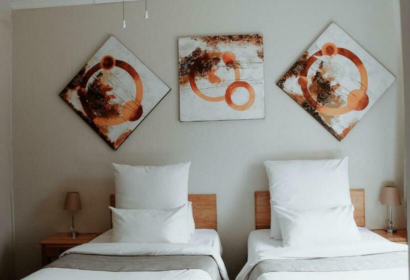 Номер Стандарт, Nelspruit Lodge