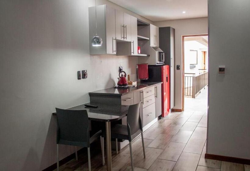 Люкс, Nelspruit Lodge