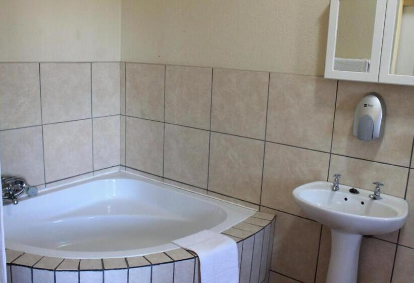Семейный Номер, Nelspruit Lodge