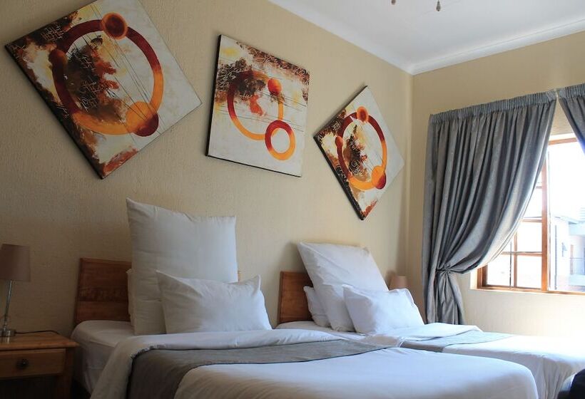 Номер Стандарт, Nelspruit Lodge