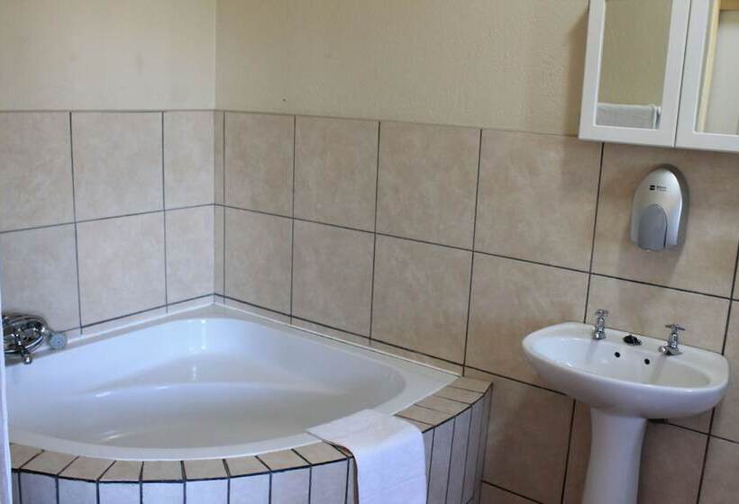 Семейный Номер, Nelspruit Lodge