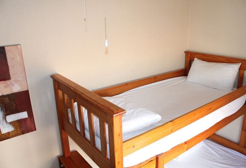 Семейный Номер, Nelspruit Lodge