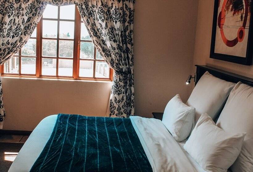 Семейный Номер, Nelspruit Lodge