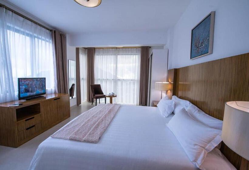 1 Bedroom Penthouse Apartment, Palms