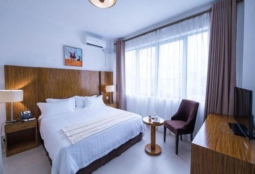 1 Bedroom Penthouse Apartment, Palms