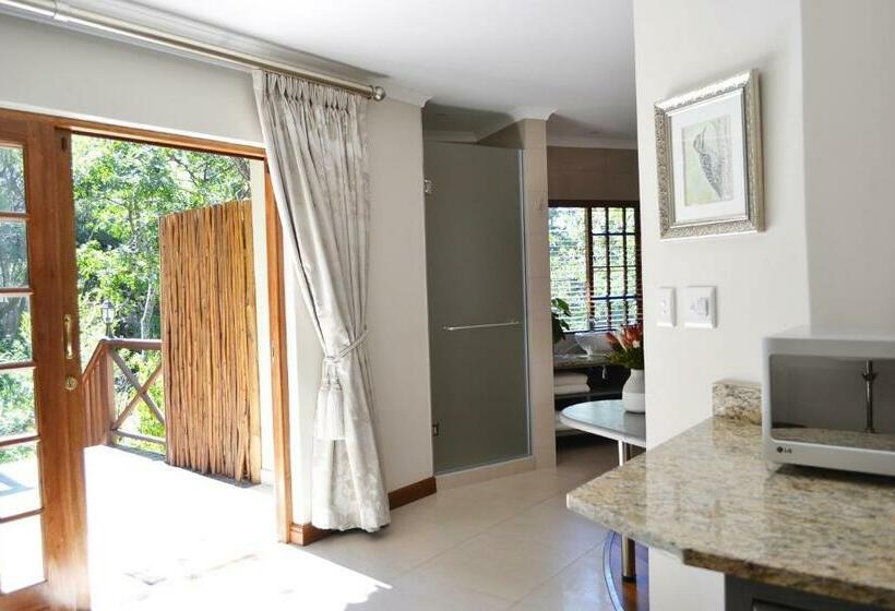 디럭스 스위트, Lydall Wild Tranquil Garden Suites