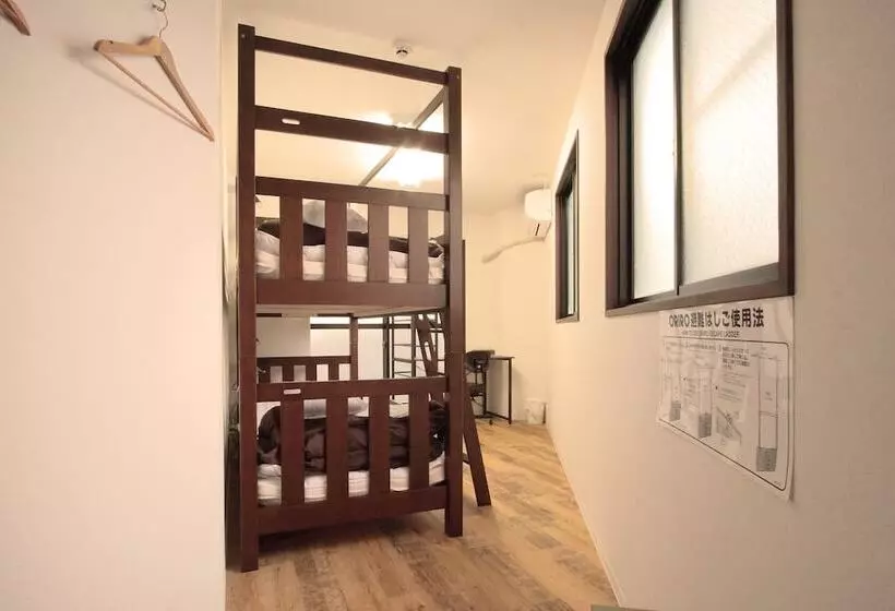 スタンダードルーム, Toyotaya Hostel