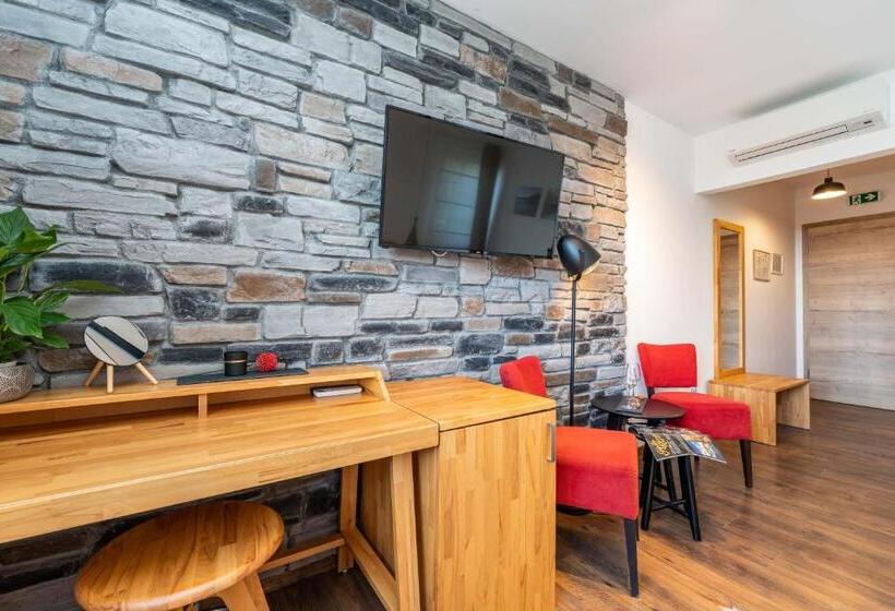 חדר סטנדרט לשלושה, B&b Villa Sumrak Plitvica Rooms