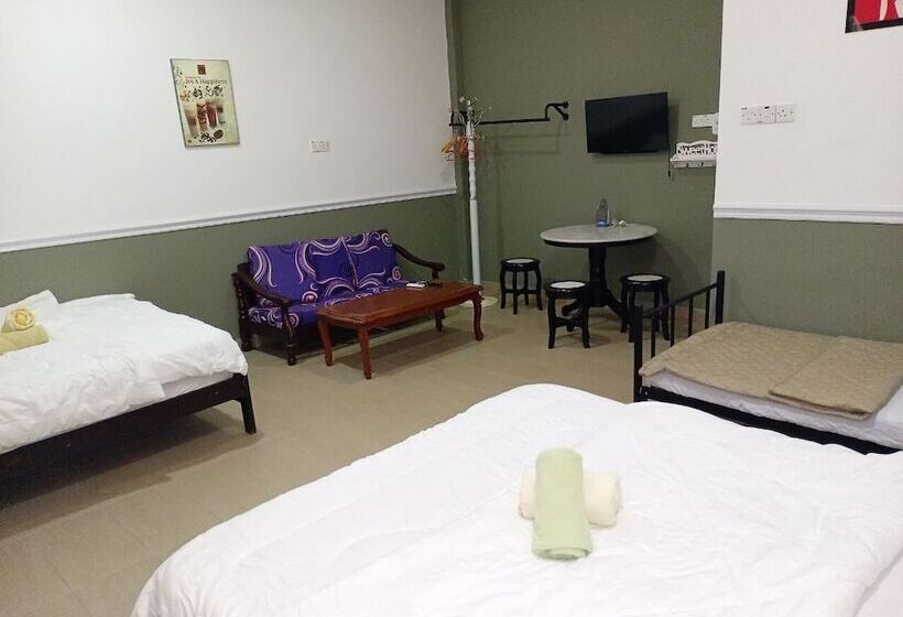 패밀리 룸, Seri Intan Tampin