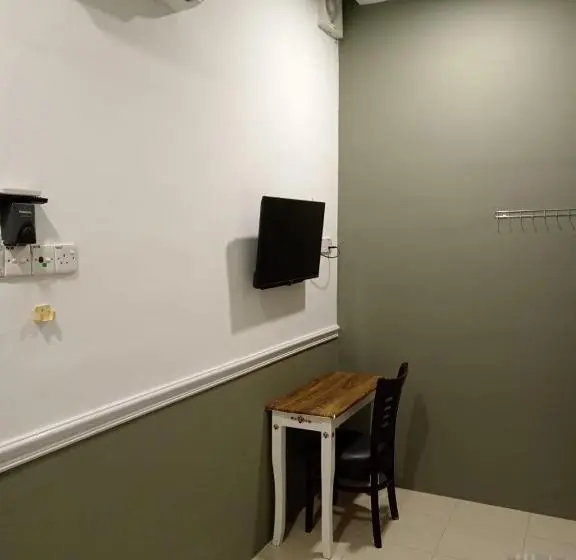 ベーシックトリプルルーム, Seri Intan Tampin