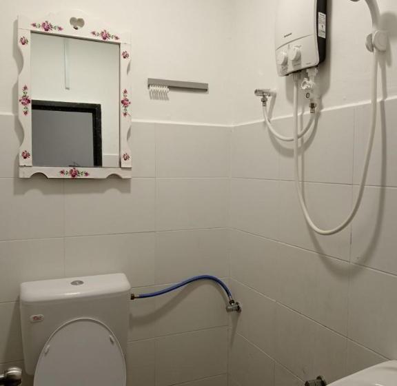 베이직 3인 룸, Seri Intan Tampin