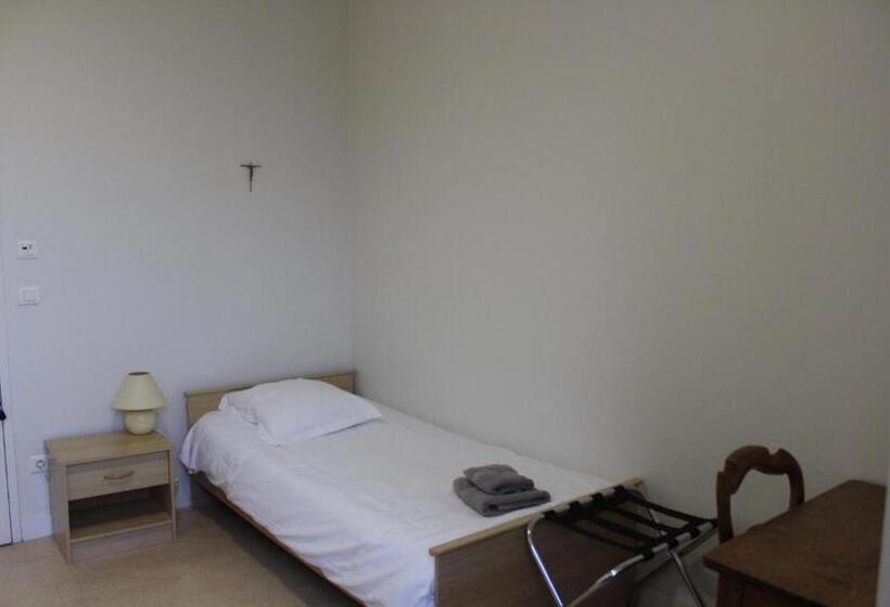 غرفة قياسية فردية, Le Grand Couvent De Gramat